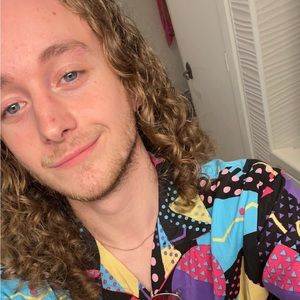 Meet your Posher, Henry